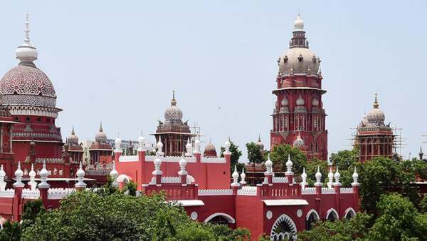 நீதிமன்றம் தீர்ப்பு 