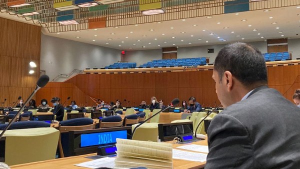 நடுநிலை வகிக்கும் இந்தியா நடுநிலை வகிக்கும் இந்தியா