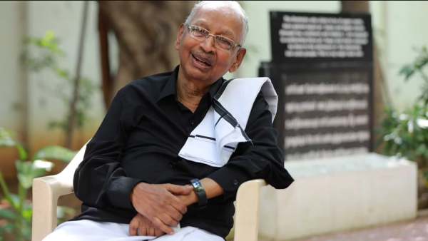 அவங்க அரசியலுக்கு போறவங்க 