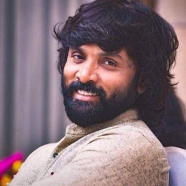 ஃபவுண்டேஷன் ஃபவுண்டேஷன்