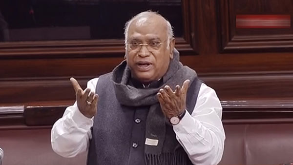 நாடாளுமன்றம் முடக்கம் 