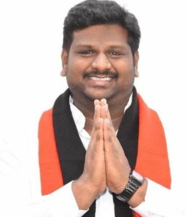 அமைச்சர் மகன் 