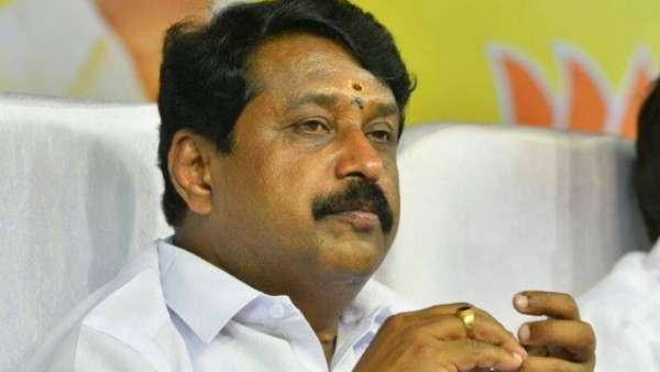 அதிமுக விவகாரம் 