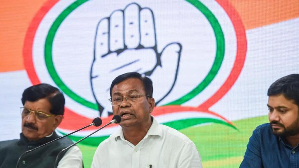  தடுக்க நினைக்கும் எதிர்க்கட்சிகள் 