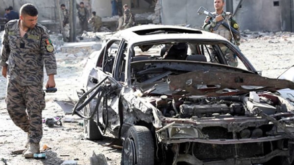 8 பேர் உடல் சிதறி பலி 