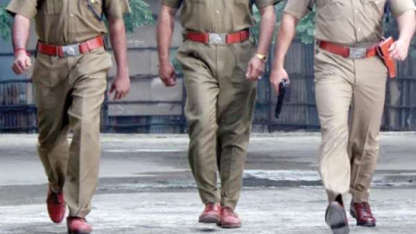காவல்துறையில் சேர ஆர்வம் 