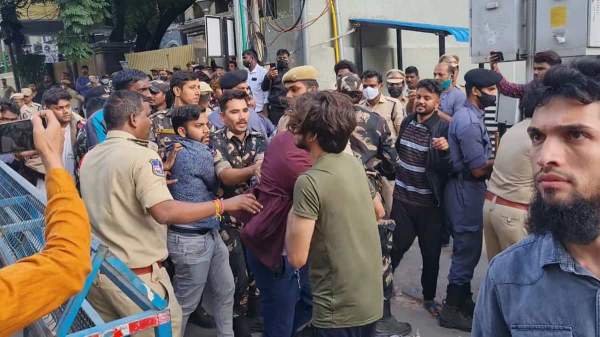 இந்துத்துவா எதிர்ப்பு 