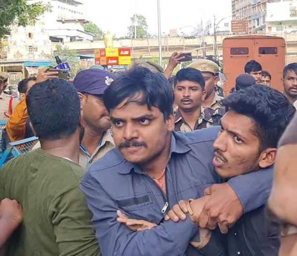 இந்துத்துவா எதிர்ப்பு 