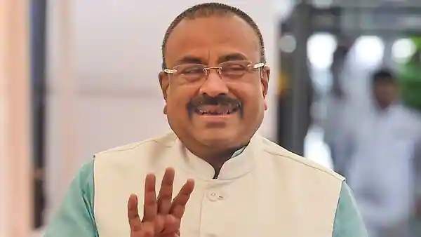  எதிர்க்கட்சிகள் எதிர்ப்பு