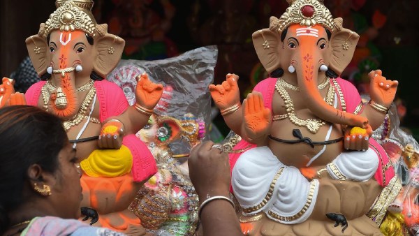 கர்நாடக பாடத்தில் சாவர்க்கர் 