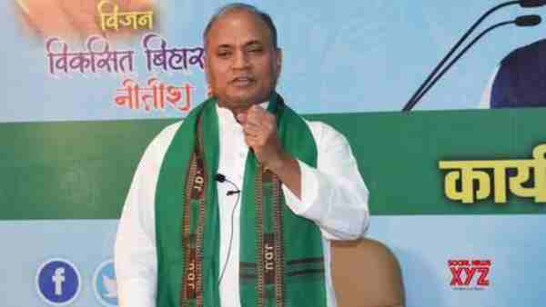  பீகாரின் ஏக்நாத் ஷிண்டே 