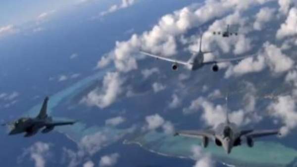 உதவி உதவி