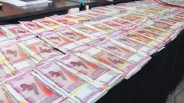 60 சதவீத கள்ளநோட்டுகள் 60 சதவீத கள்ளநோட்டுகள்