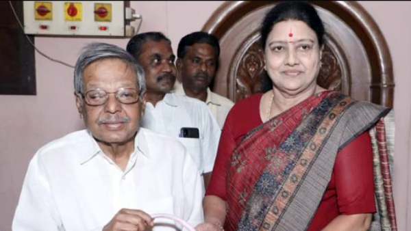  சசிகலா 