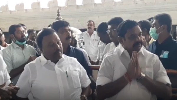 பழனி கோவிலில் தரிசனம் 