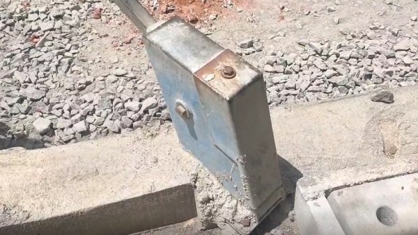 புதைந்த அடி குழாய் புதைந்த அடி குழாய்