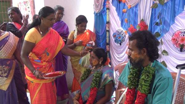 வாட்ஸ்அப் குழு 