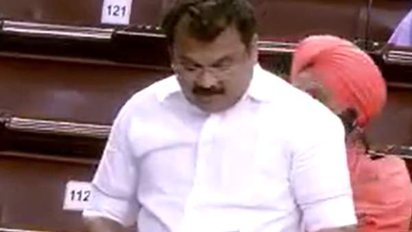 ஃபேஸ்புக்கில் எழுந்த கோரிக்கை 