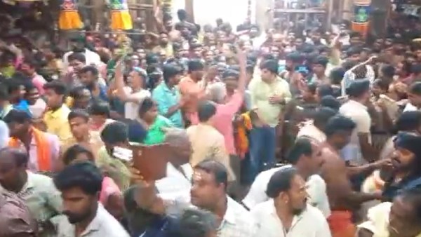  திறக்கப்படும் கதவுகள் 