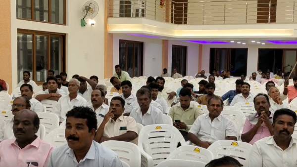 அமமுக கூட்டம்