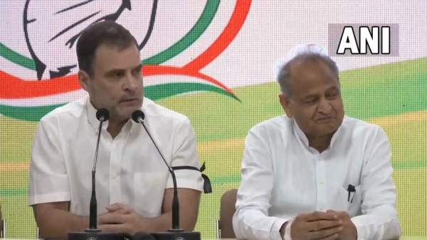  ஆர்எஸ்எஸ்ஸை எதிர்ப்பது தான் வேலை 