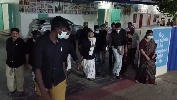  கி.வீரமணி 