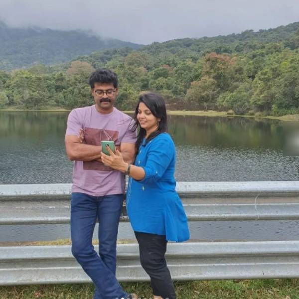 மாறாத காதல்