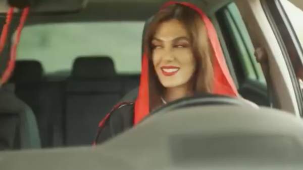  மதகுருக்கள் எதிர்ப்பு 