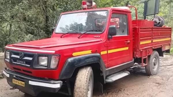 தீயணைப்பு துறையினர் 