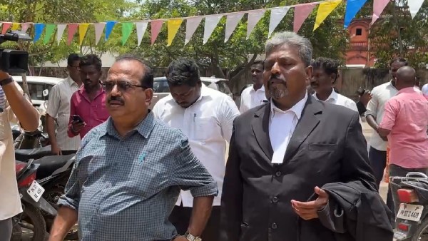  நாஞ்சில் சம்பத்