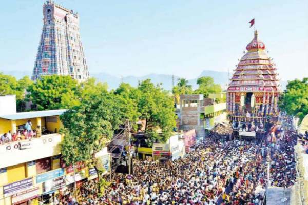 தேரோட்டம் கோலாகலம் 