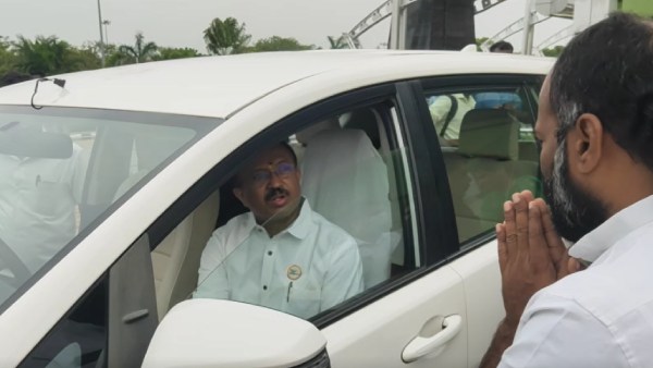 முரளிதரன் முரளிதரன்