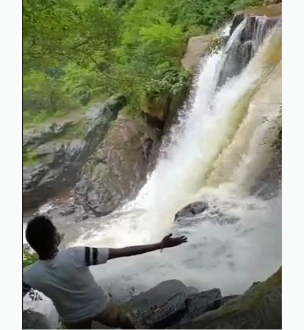 அஜய் பாண்டியன் 