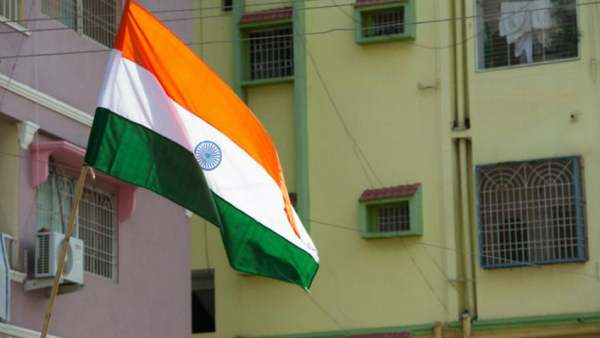 அதிமுகவினர் வீடுகள் 