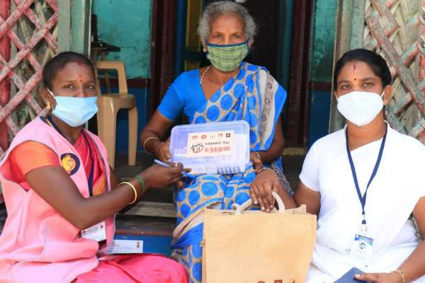 மக்களைத் தேடி மருத்துவம் 