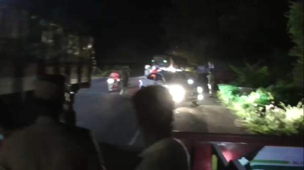 ரயில் பயணிகளிடமும் சோதனை