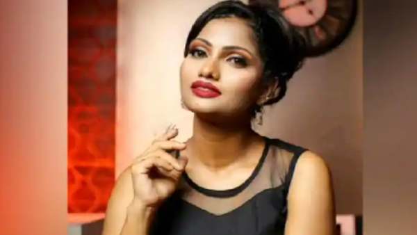 திவ்யபாரதி 