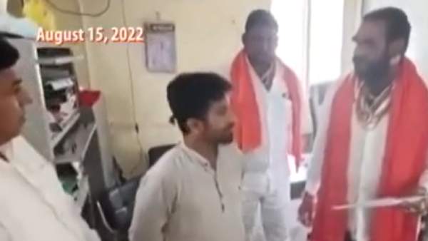  யார் இந்த சந்தோஷ் பங்கர்