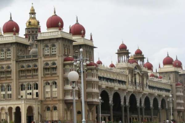 மாநில அரசு மீது விமர்சனம் 