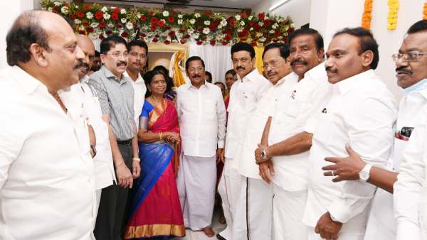 சர்ப்ரைஸ்