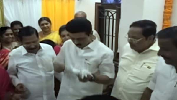  ஊட்டுங்க