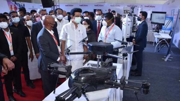 1 டிரில்லியன் டாலர் 