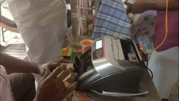  ரூ.15 கோடி வசூல் 