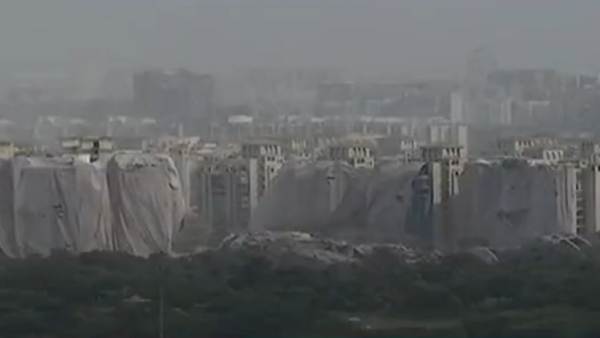 இடிபாடுகள் இடிபாடுகள்