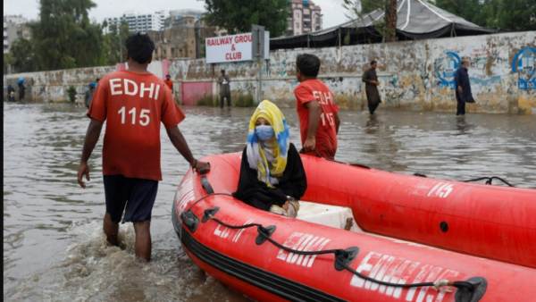  நீரை வெளியேற்றவும் வழியில்லை