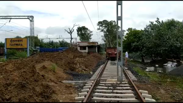  யார் தவறு?