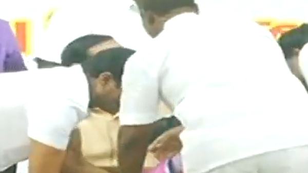 அன்புமணி 