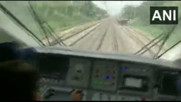 ரயில்கள் ரயில்கள்