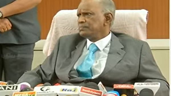 ஆறுமுகசாமி ஆணையம் 