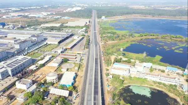 உளவுத்துறை அதிகாரி 